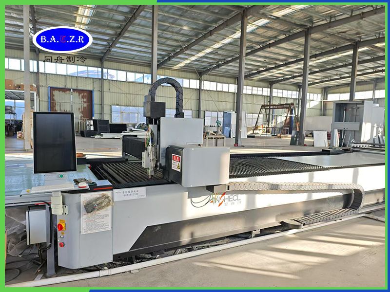 全自動(dòng)開(kāi)卷激光機(jī)